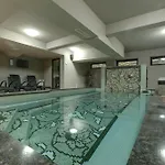 6ato & Wellnes Szálloda 4*