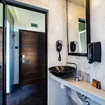 Hotel 6ato & Wellnes