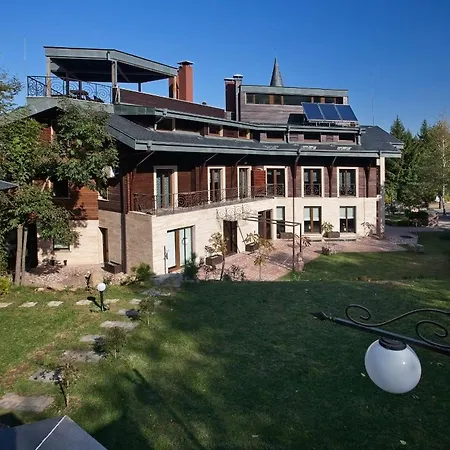 Hotel 6ato & Wellnes