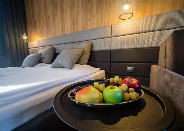 Hotel 6ato & Wellnes