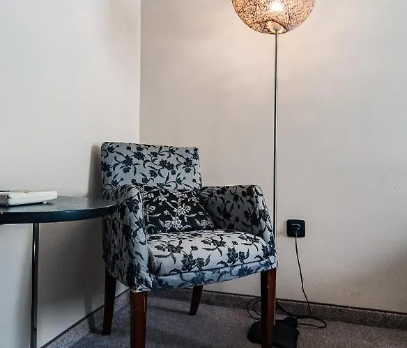 Hotel 6ato & Wellnes